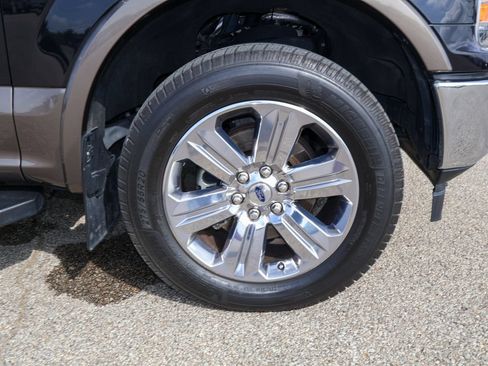 Used 2019 Ford F150 Lariat AWD/4WD image 31