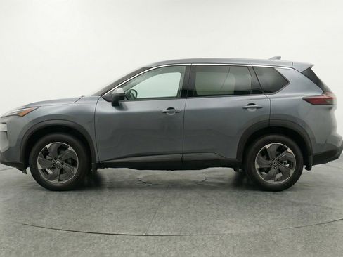 Used 2025 Nissan Rogue SV AWD/4WD image 5