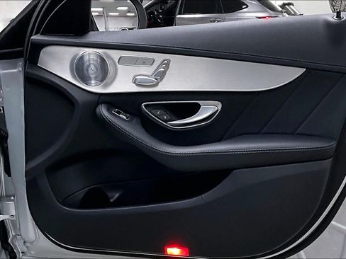 Used 2015 Mercedes-Benz C 300 4MATIC Sedan image 22