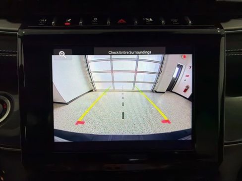 Used 2022 Jeep Grand Cherokee L Laredo w/ Luxury Tech Group I image 16