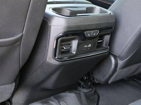 Used 2024 GMC Sierra 2500 AT4 w/ AT4 Premium Plus Package AWD/4WD image 27