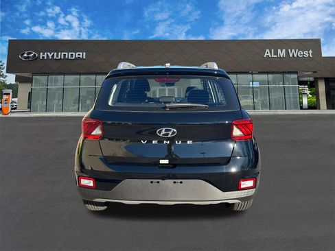 New 2026 Hyundai Venue SEL image 6