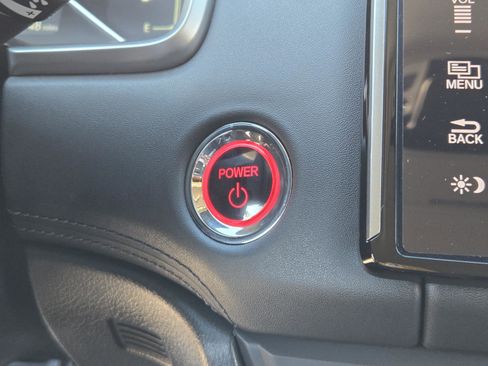 Used 2020 Honda Clarity Plug-In Hybrid image 11