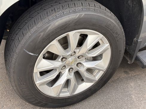 Used 2019 Chevrolet Silverado 1500 Custom w/ Custom Value Package image 6