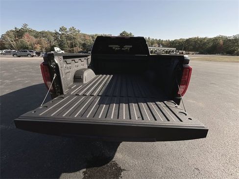 New 2026 GMC Sierra 1500 Elevation w/ LPO, Elevation Black Package image 26