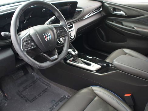 Used 2025 Buick Envista Sport Touring w/ Convenience I Package image 14