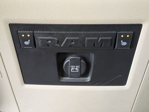 Certified 2018 RAM 2500 Laramie w/ Convenience Group AWD/4WD image 15