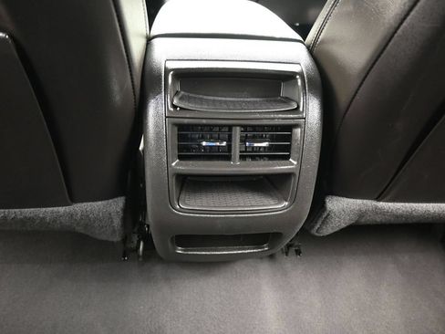 Used 2024 Cadillac XT5 Premium Luxury FWD image 39