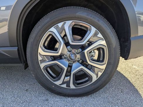 Used 2025 Subaru Ascent Touring image 17