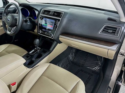 Used 2018 Subaru Outback 2.5i Limited image 28