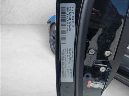 Certified 2020 Dodge Challenger R/T w/ Plus Package image 30