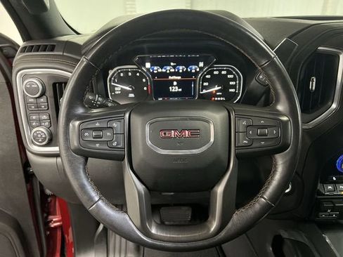 Certified 2021 GMC Sierra 1500 AT4 w/ AT4 Premium Package AWD/4WD image 11