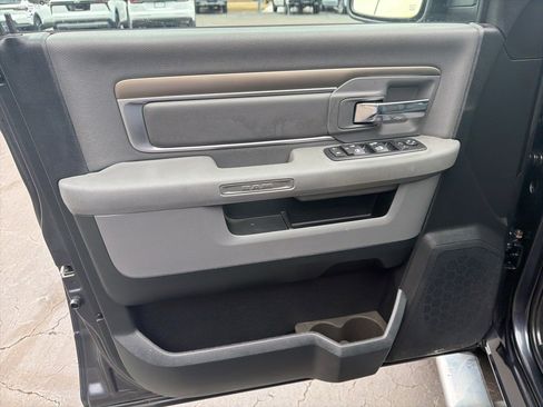 Used 2016 RAM 1500 Big Horn image 6