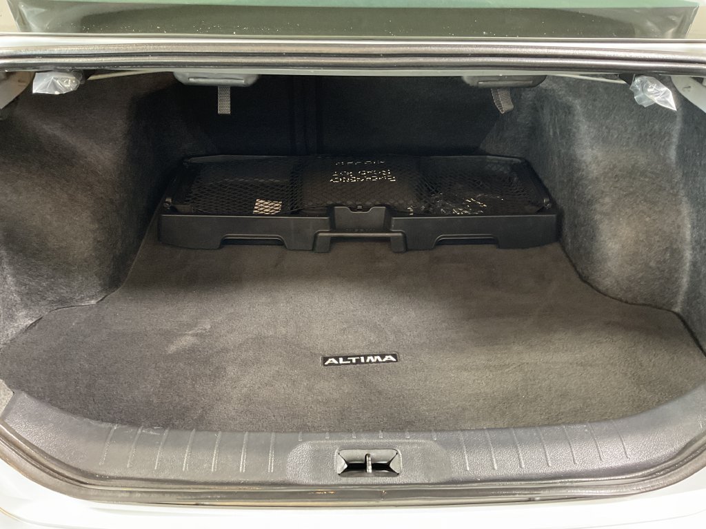 Used 2023 Nissan Altima 2.5 SR w/ SR Premium Package FWD image 21
