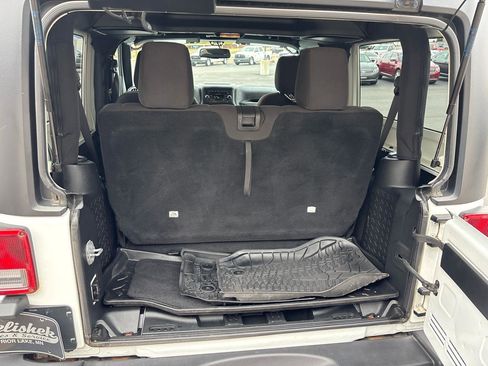 Used 2017 Jeep Wrangler Sport w/ Quick Order Package 24S image 24