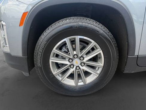 Used 2023 Chevrolet Traverse LT w/ LPO, Floor Liner Package AWD/4WD image 9