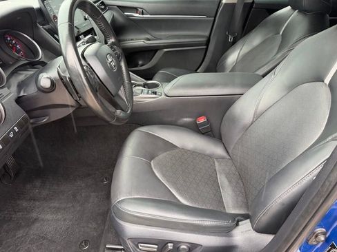 Used 2023 Toyota Camry XSE FWD image 10