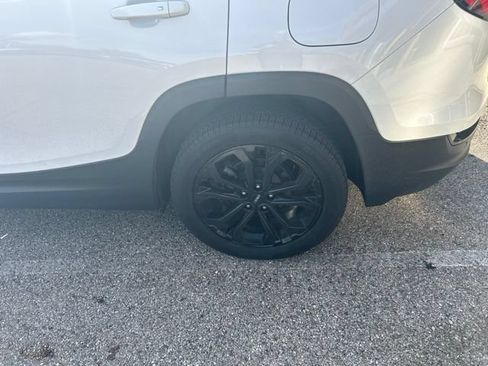 Used 2020 GMC Terrain SLT w/ Preferred Package AWD/4WD image 13