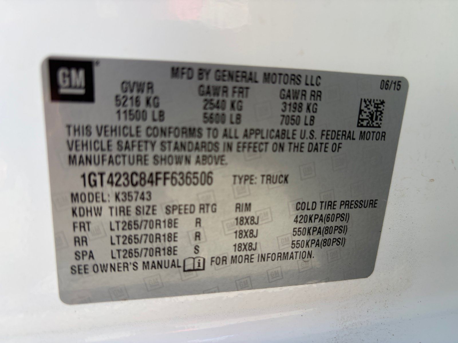 Used 2015 GMC Sierra 3500 SLT w/ Duramax Plus Package AWD/4WD image 32