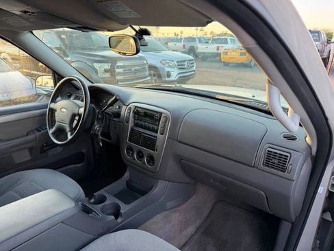 Used 2004 Ford Explorer Sport XLT AWD/4WD image 30