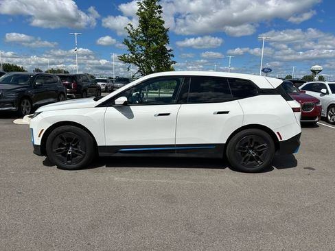 Used 2024 BMW iX xDrive50 w/ Convenience Package image 35