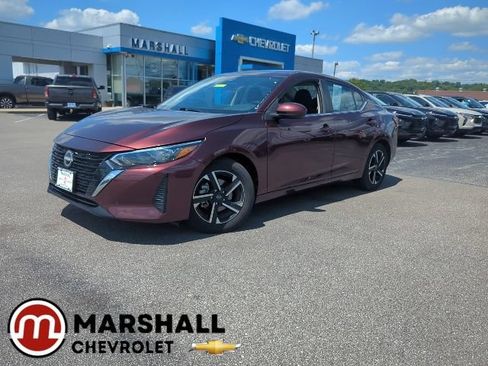 Used 2025 Nissan Sentra SV FWD image 1