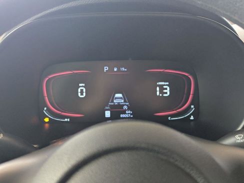 Used 2023 Kia Soul LX w/ Option Group 015 FWD image 23