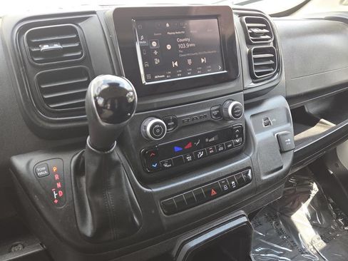 Used 2023 RAM ProMaster 2500 FWD image 24