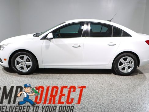 Used 2014 Chevrolet Cruze LT image 10