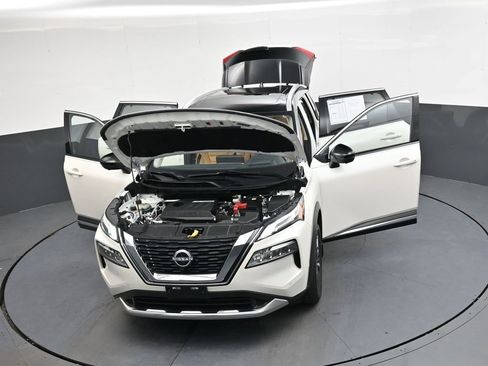 Used 2023 Nissan Rogue Platinum w/ Platinum Premium Package image 49