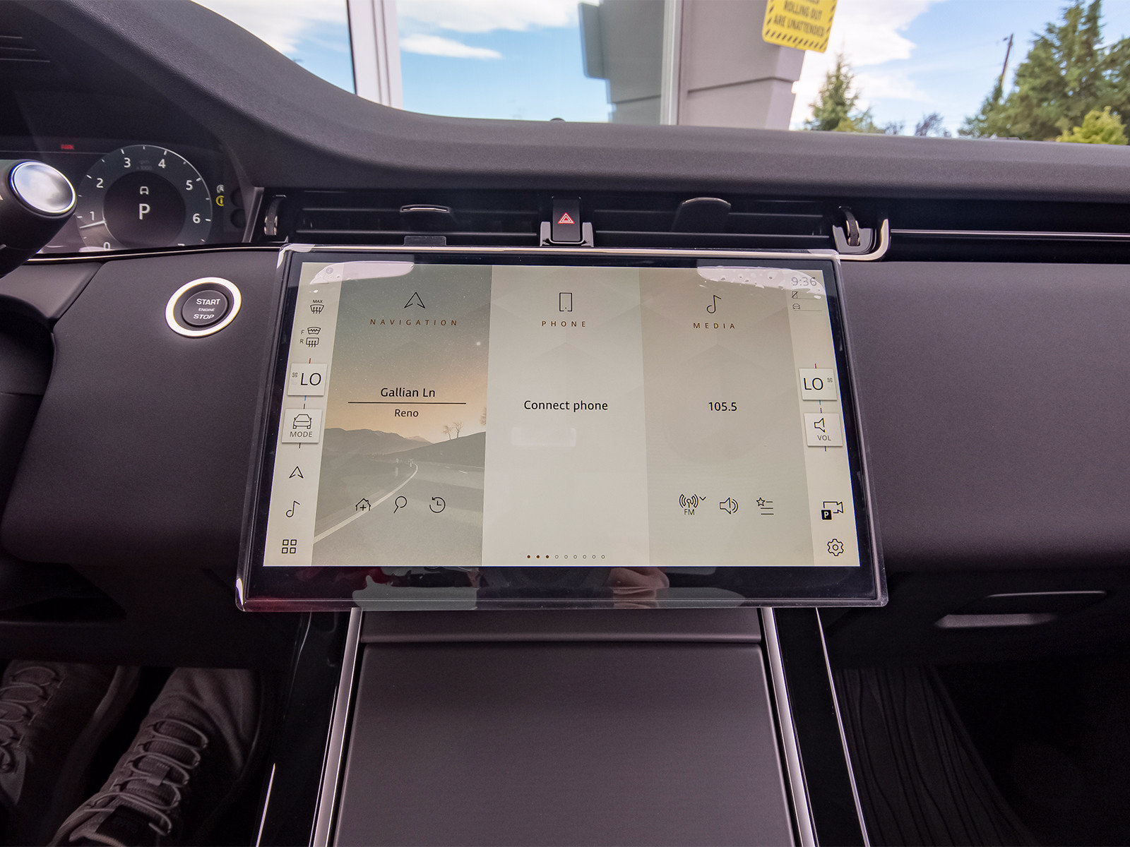 New 2026 Land Rover Range Rover Evoque S AWD/4WD image 17