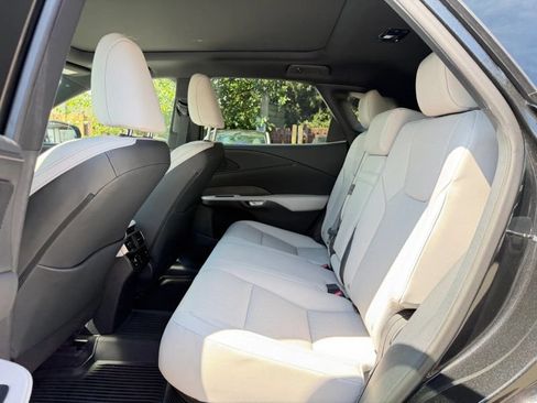 Used 2026 Lexus RX 350 w/ Convenience Package AWD/4WD image 15