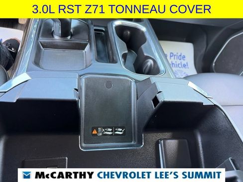 Used 2024 Chevrolet Silverado 1500 RST AWD/4WD image 10