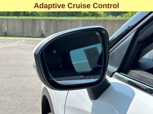 Used 2023 Mitsubishi Outlander SE image 8