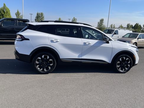Used 2023 Kia Sportage X-Line w/ X-Line Premium Package AWD/4WD image 6