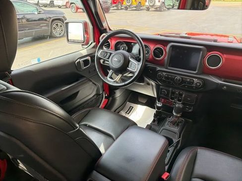 Used 2022 Jeep Wrangler Unlimited Rubicon w/ Steel Bumper Group AWD/4WD image 19
