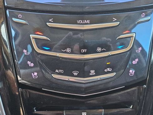 Used 2015 Cadillac Escalade ESV Premium AWD/4WD image 41