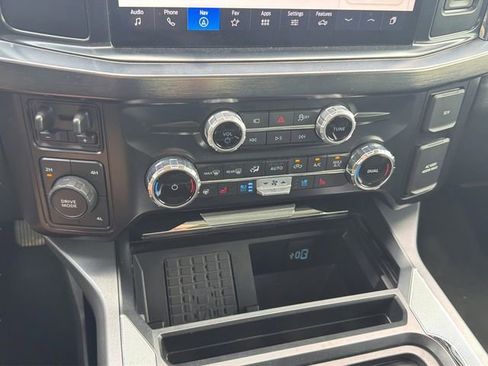 Certified 2025 Ford F350 Lariat AWD/4WD image 28