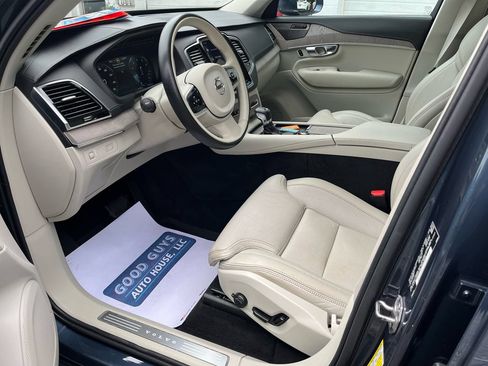 Used 2022 Volvo XC90 T6 Inscription w/ Advanced Package AWD/4WD image 7