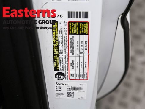 Used 2024 Toyota Tacoma SR image 32