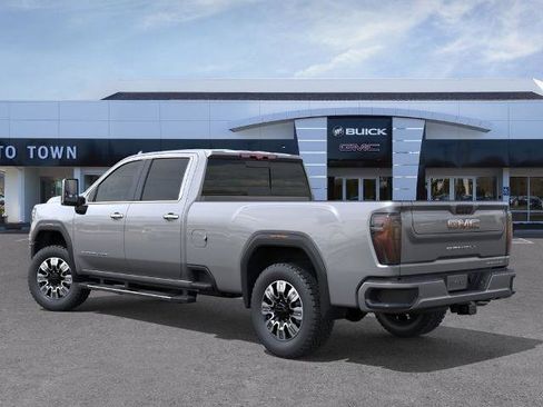 New 2026 GMC Sierra 3500 Denali image 3