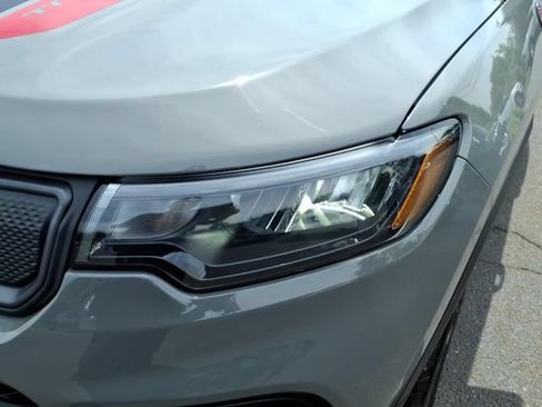Certified 2022 Jeep Compass Trailhawk AWD/4WD image 13
