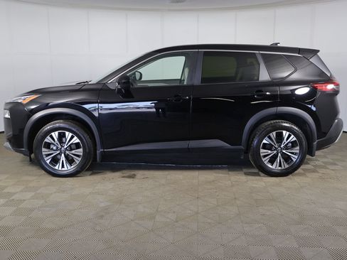 Used 2023 Nissan Rogue SV AWD/4WD image 11