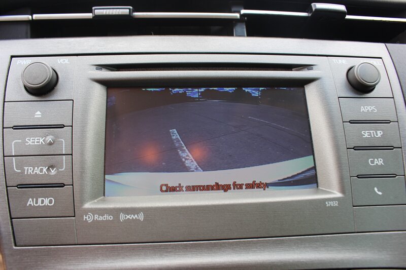 Used 2015 Toyota Prius Three FWD image 25