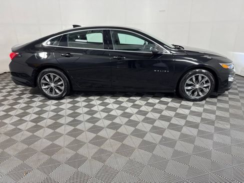 Used 2021 Chevrolet Malibu LT FWD image 12