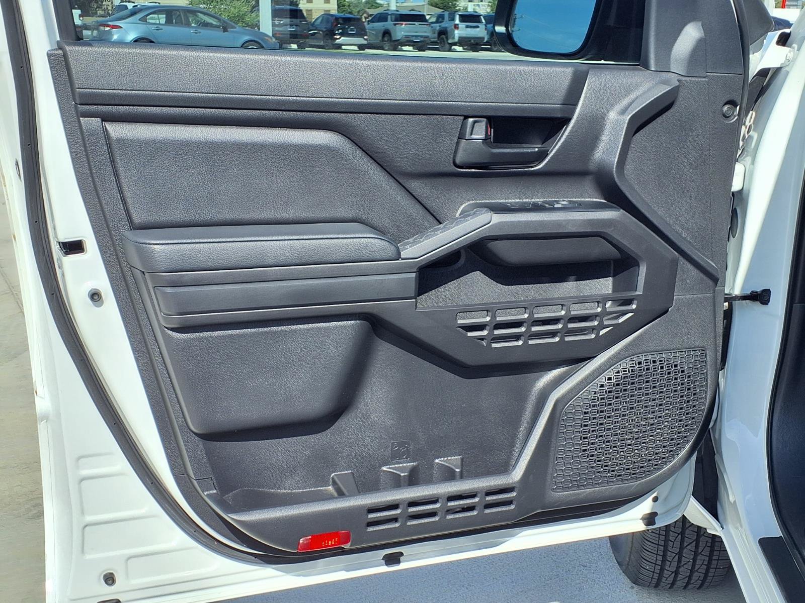 Used 2025 Toyota Tacoma SR w/ Towing Package AWD/4WD image 25