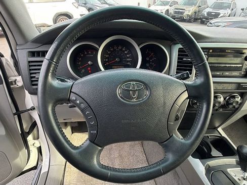 Used 2008 Toyota 4Runner SR5 image 27
