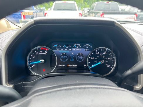Used 2017 Ford F350 Lariat w/ Lariat Ultimate Package AWD/4WD image 41