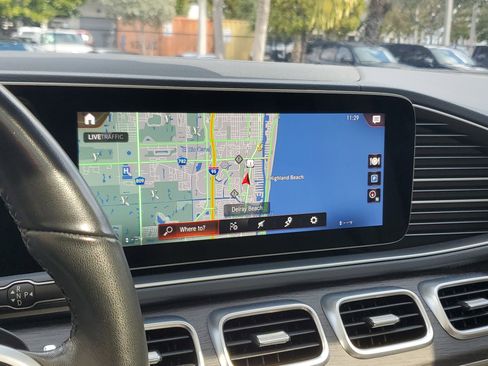 Used 2021 Mercedes-Benz GLE 450 4MATIC image 28