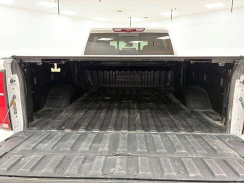 Certified 2024 Chevrolet Silverado 2500 High Country w/ High Country Premium Package AWD/4WD image 17